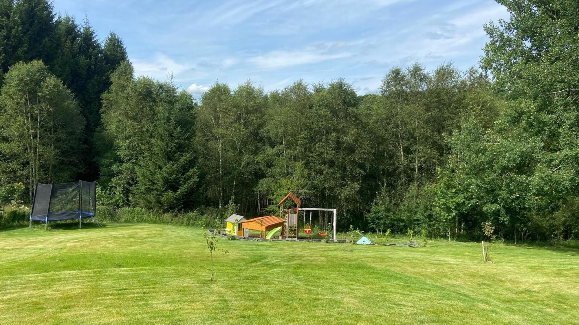 Villa Urlaub am Schwarzbach Bütgenbach Exterior foto